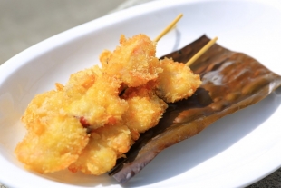 08_みなとオアシスりしりとう・くつがた_利尻タコカツ串